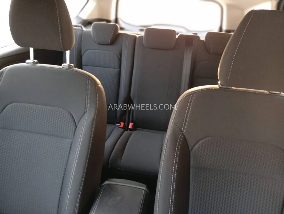 Ford Escape 2020 for Sale in Ajman Image-3