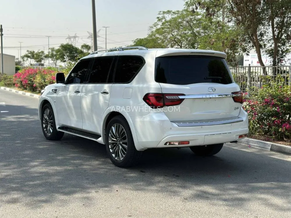 Infiniti QX80 2020 for Sale in Dubai Image-12