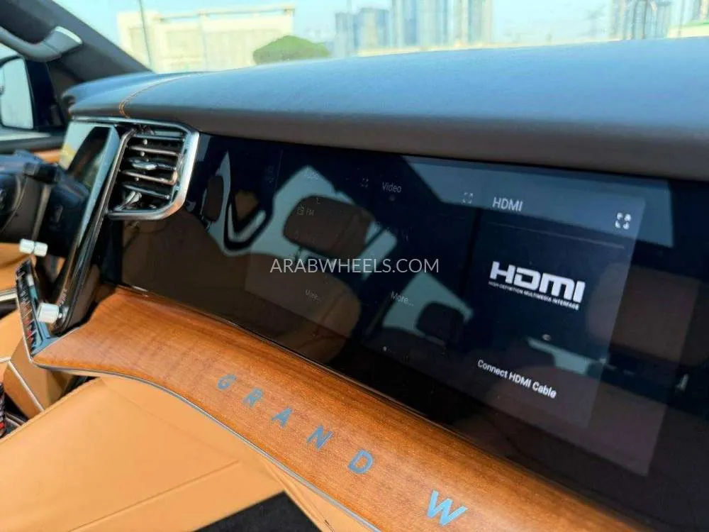 Jeep Grand Wagoneer 2023 for Sale in Dubai Image-10