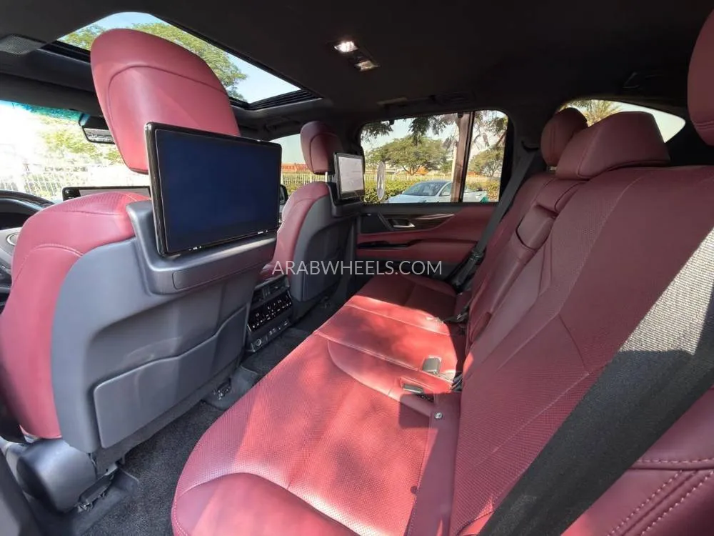 Lexus LX 2024 for Sale in Dubai Image-16