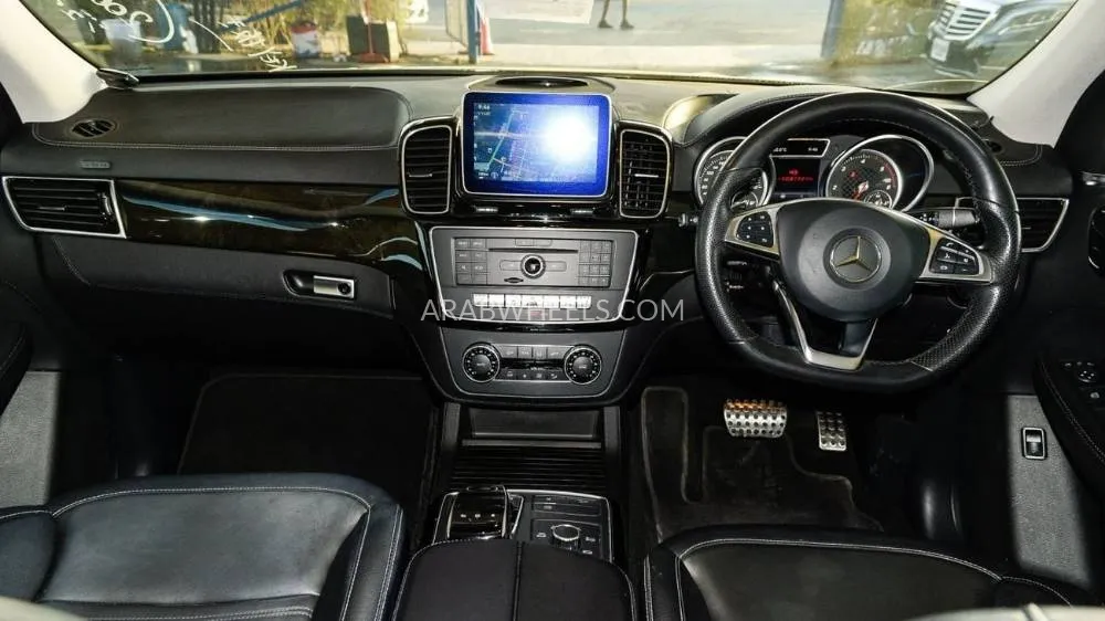 Mercedes Benz GLE Class 2016 for Sale in Dubai Image-6