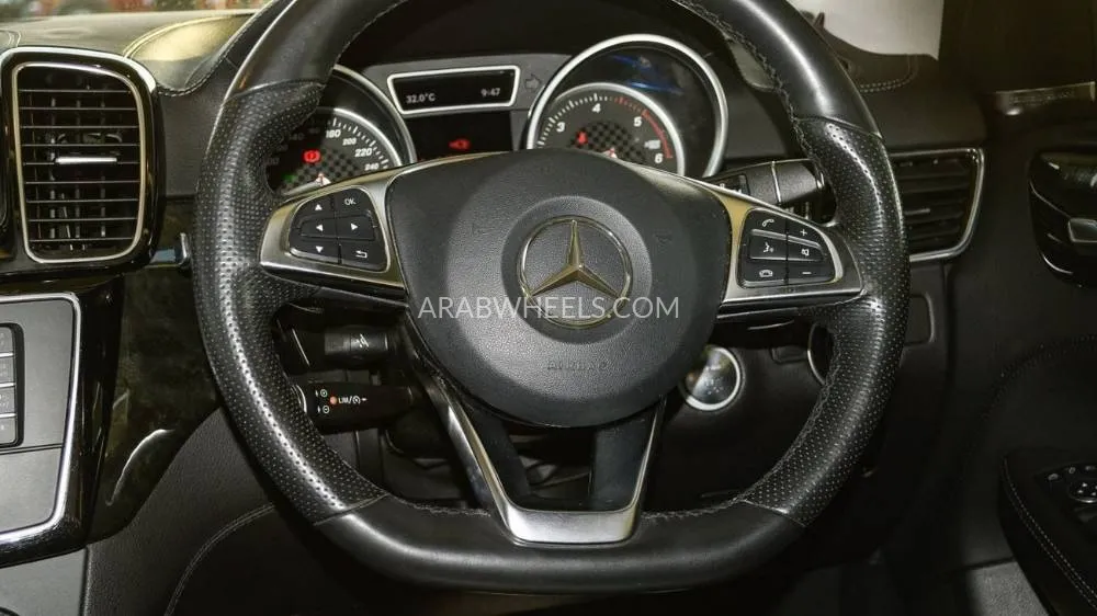 Mercedes Benz GLE Class 2016 for Sale in Dubai Image-9