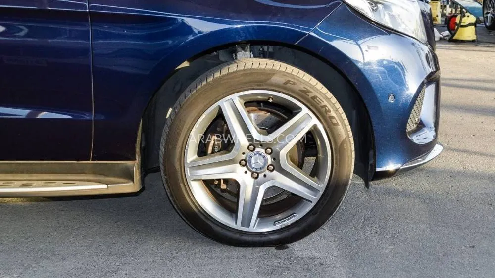 Mercedes Benz GLE Class 2016 for Sale in Dubai Image-16