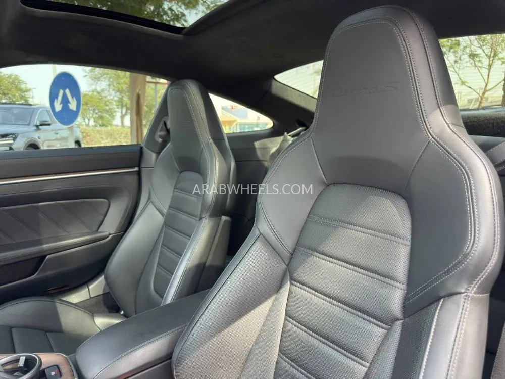Porsche 911 2024 for Sale in Dubai Image-5