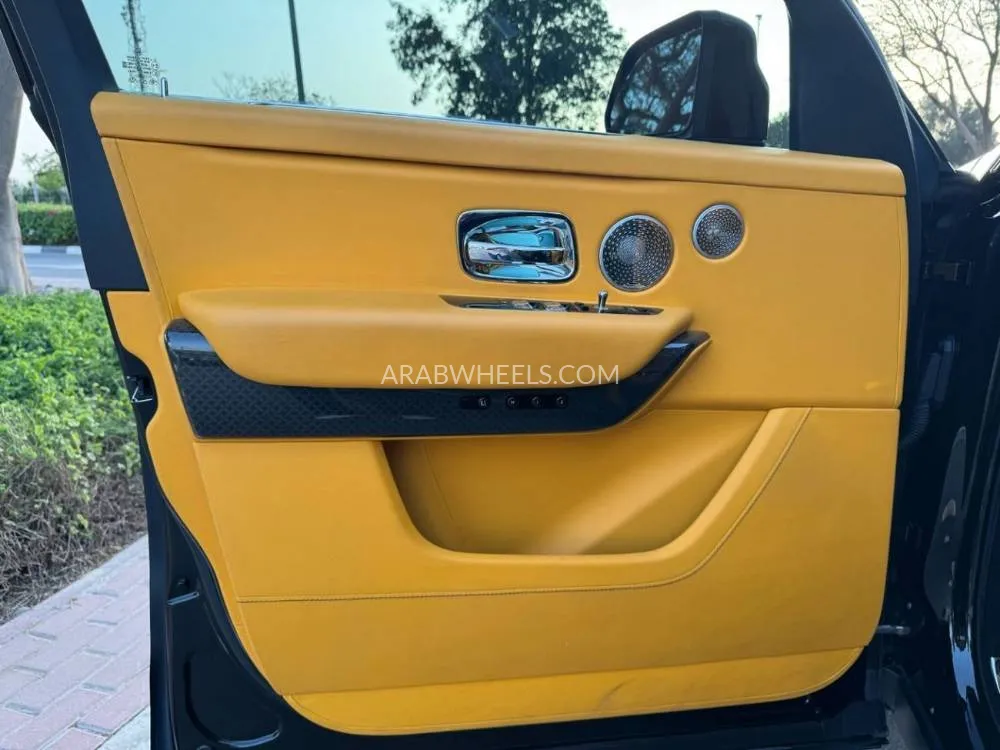 Rolls Royce Cullinan 2022 for Sale in Dubai Image-13