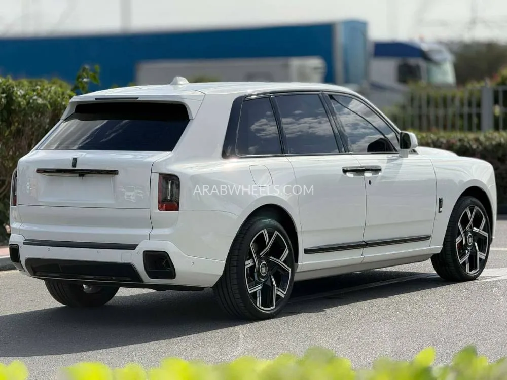Rolls Royce Cullinan 2025 for Sale in Dubai Image-18