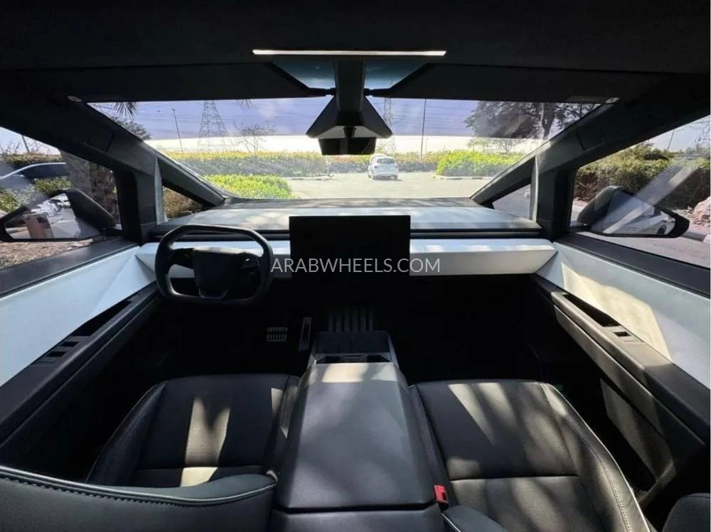 Tesla Cybertruck 2024 for Sale in Dubai Image-10
