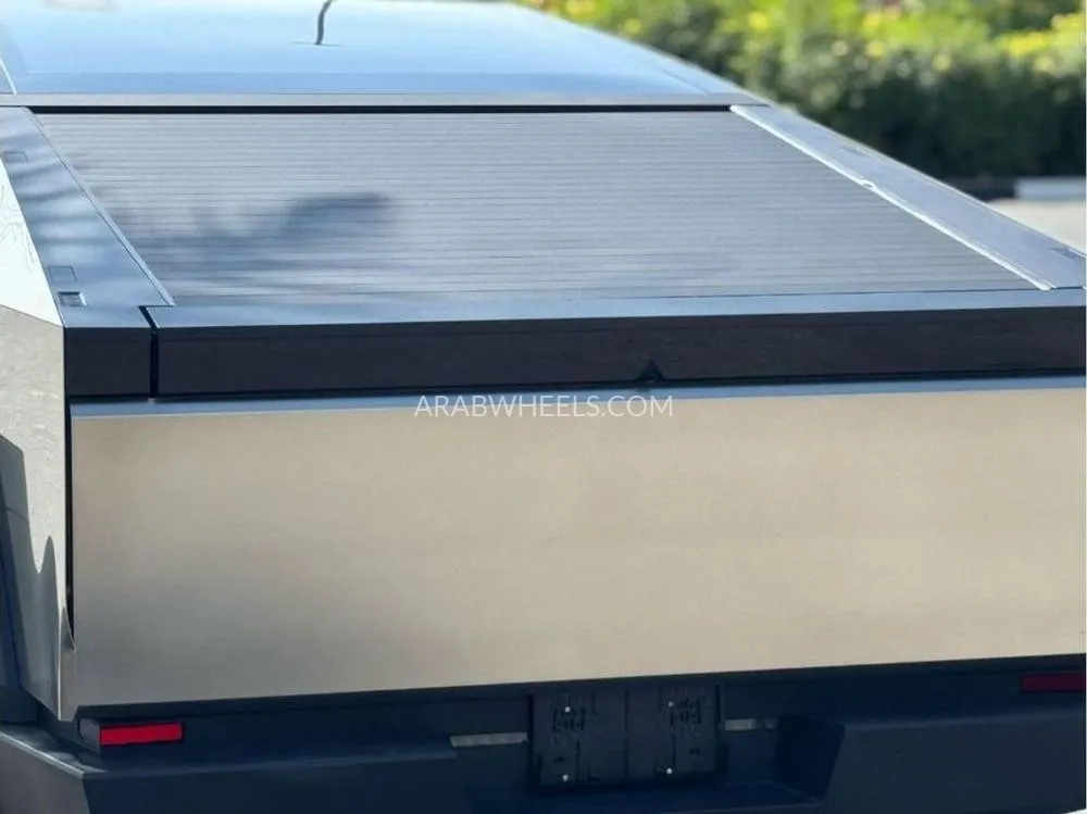 Tesla Cybertruck 2024 for Sale in Dubai Image-22