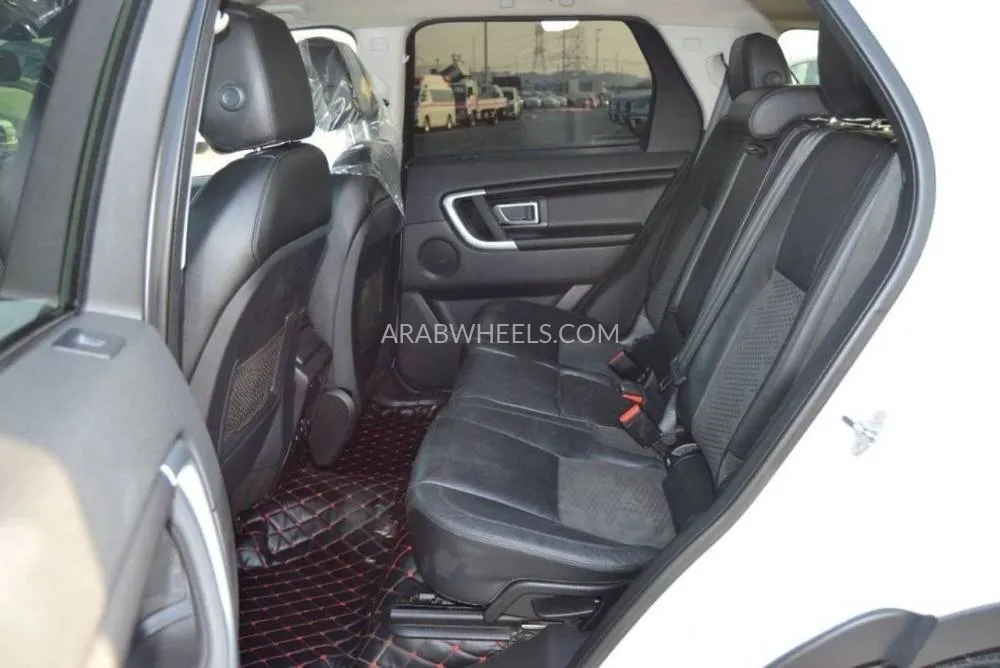 Land Rover Discovery Sport 2016 for Sale in Dubai Image-15