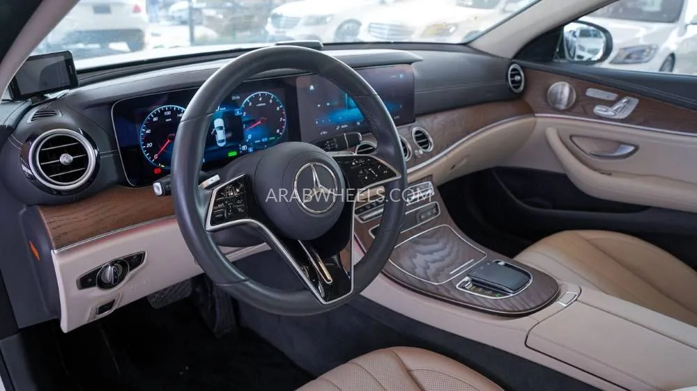 Mercedes Benz E Class 2022 for Sale in Dubai Image-4
