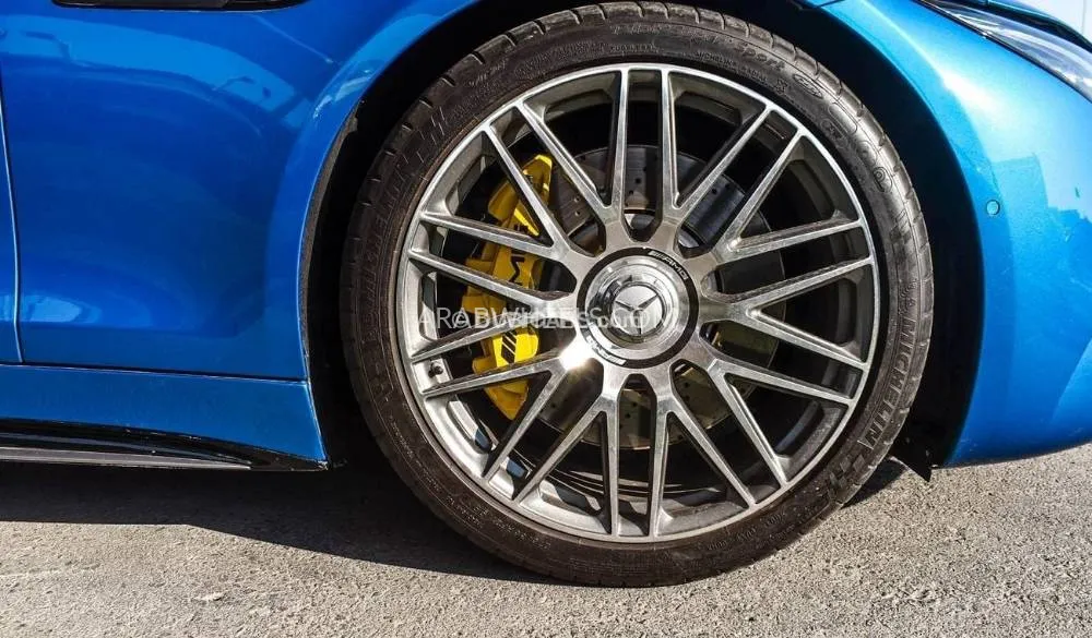 Mercedes Benz SL Class 2023 for Sale in Dubai Image-15