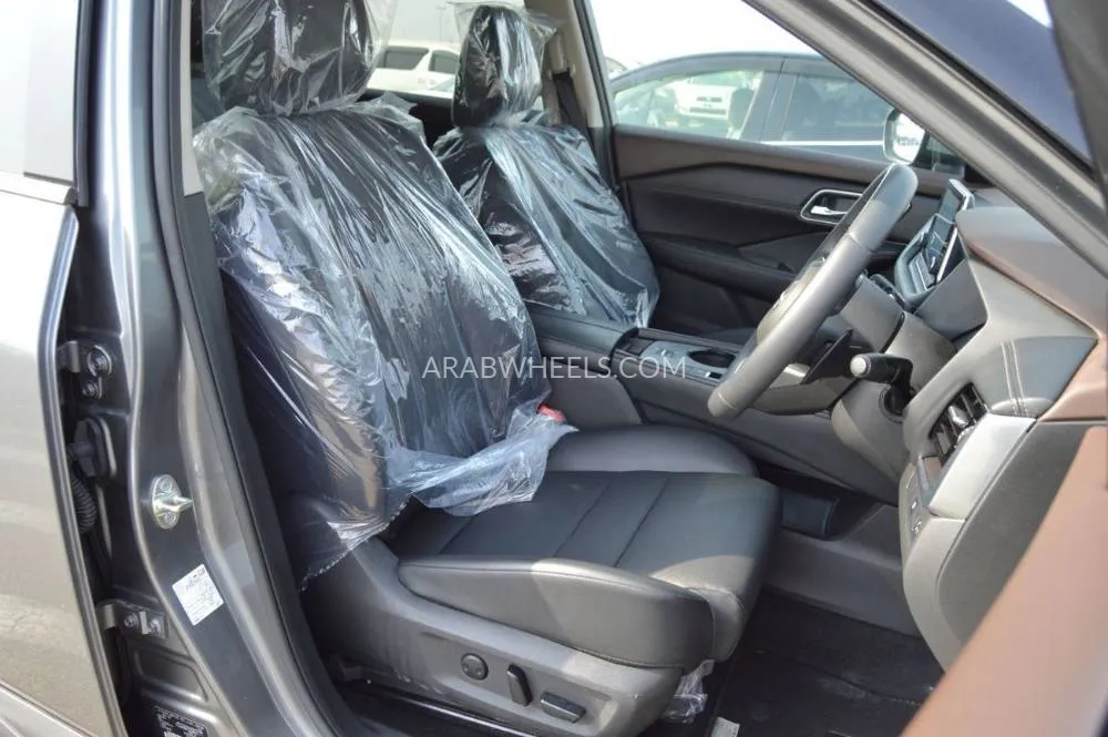 Nissan X-Trail 2023 for Sale in Dubai Image-16