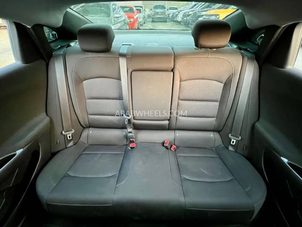 Chevrolet Malibu 2018 for Sale in Ajman Image-9