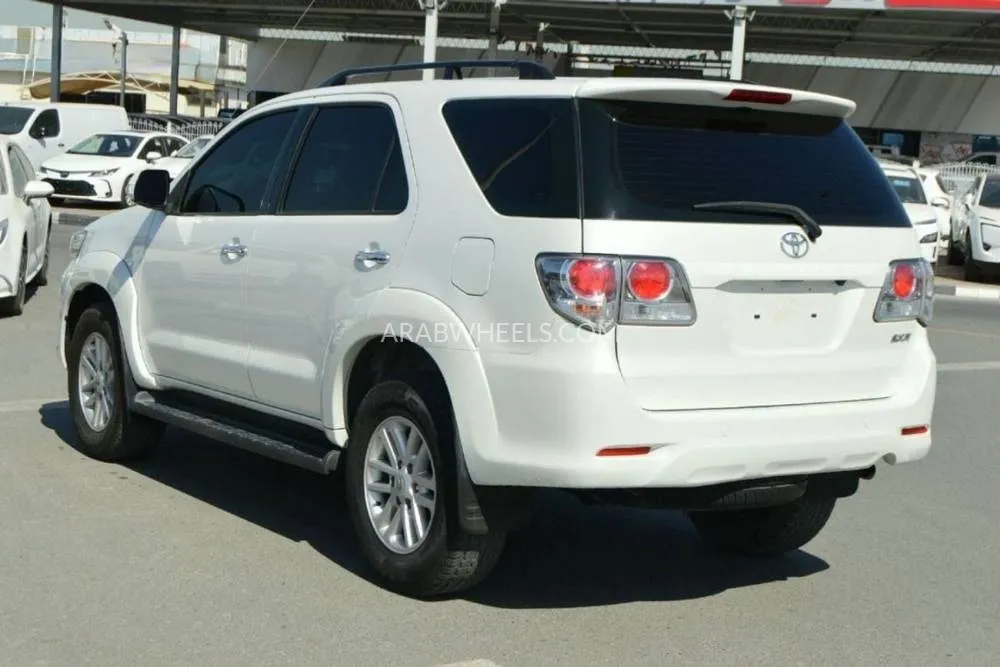 Toyota Fortuner 2013 for Sale in Dubai Image-6