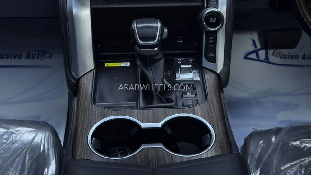 Toyota Land Cruiser 2021 for Sale in Dubai Image-16