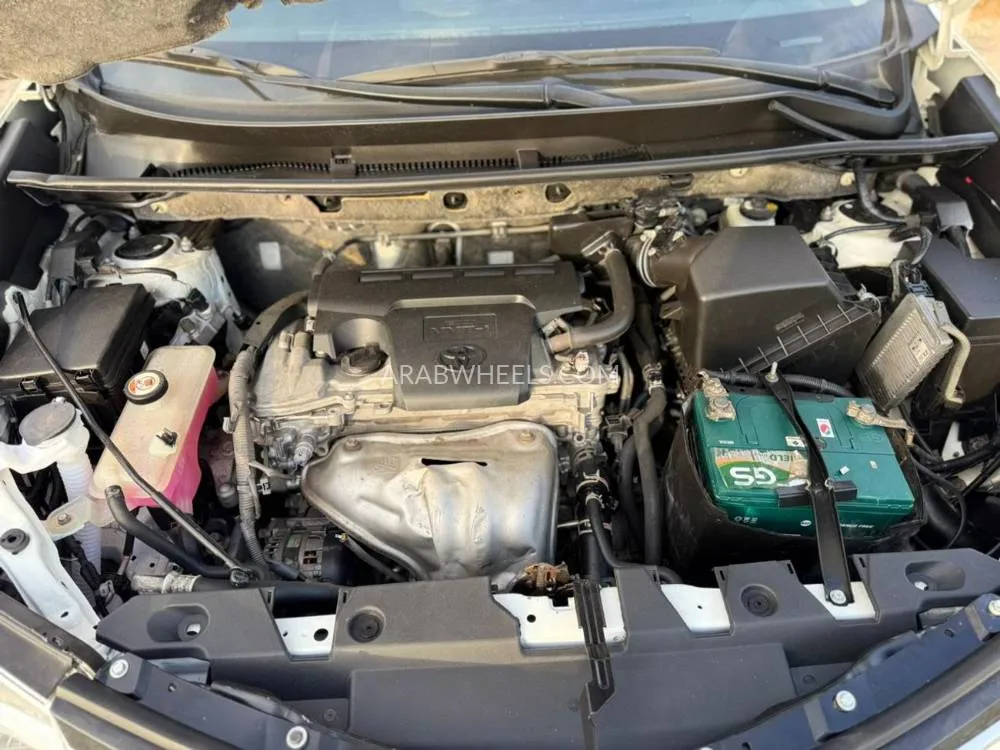 Toyota Rav4 2018 for Sale in Dubai Image-16