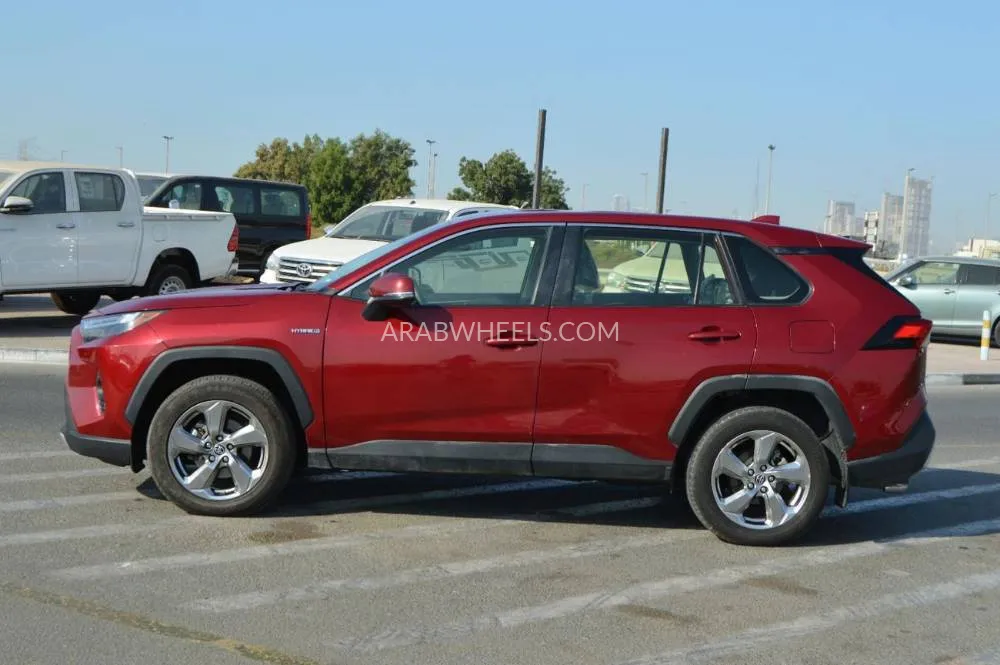 Toyota Rav4 2023 for Sale in Dubai Image-5