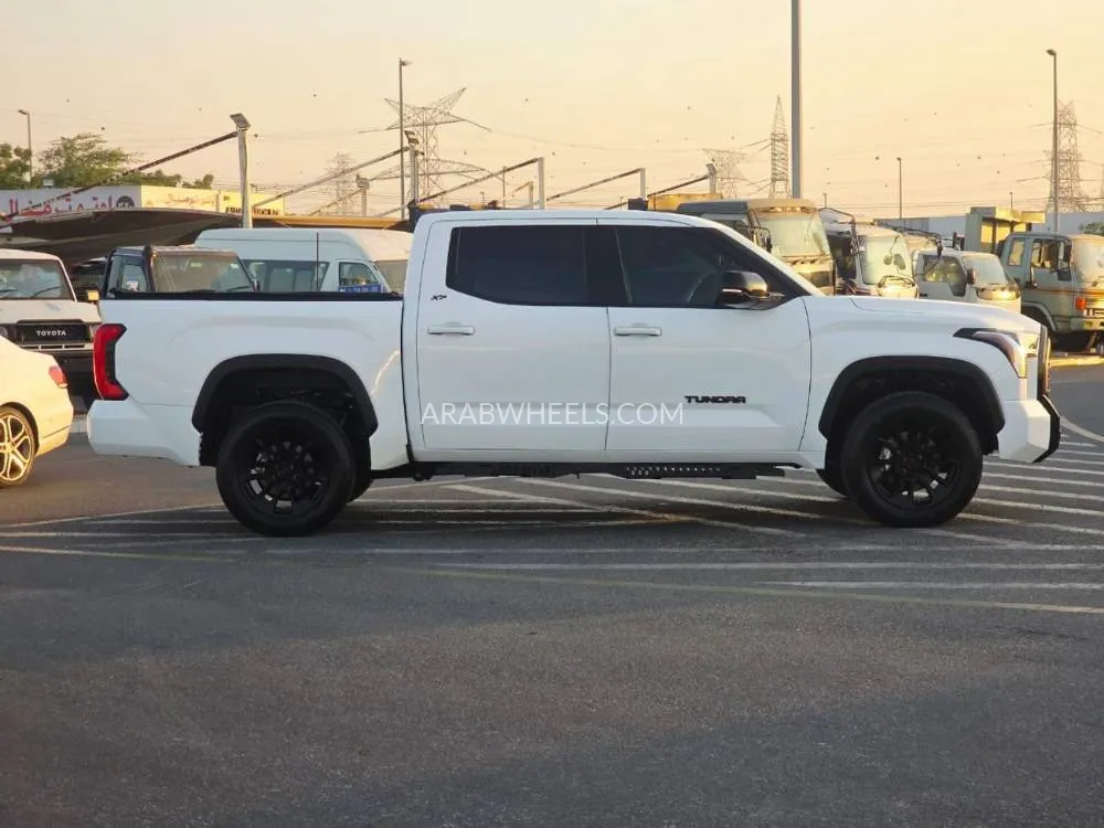 Toyota Tundra 2024 for Sale in Dubai Image-4