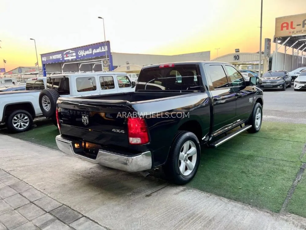 Dodge Ram Van 2022 for Sale in Ajman Image-4