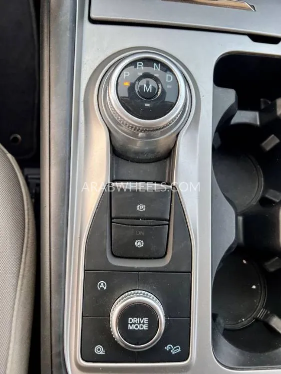 Ford Explorer 2020 for Sale in Ajman Image-18