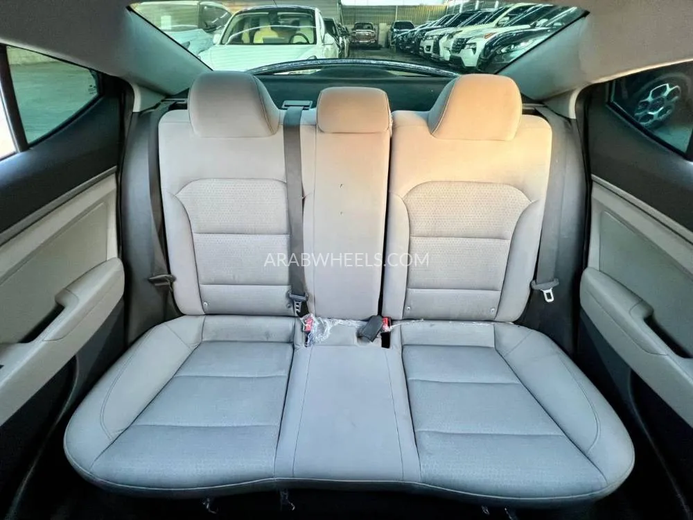 Hyundai Elantra 2020 for Sale in Ajman Image-20