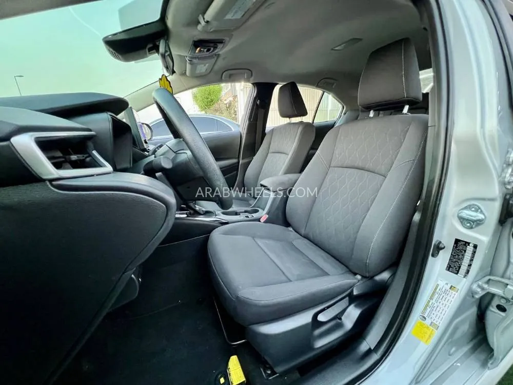 تويوتا كورولا 2024 for Sale in عجمان Image-9