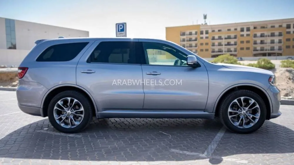 Dodge Durango 2019 for Sale in Dubai Image-3
