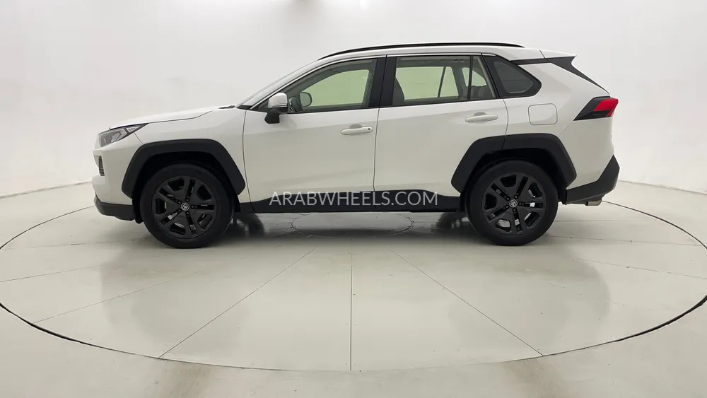 Toyota Rav4 2024 for Sale in Dubai Image-6