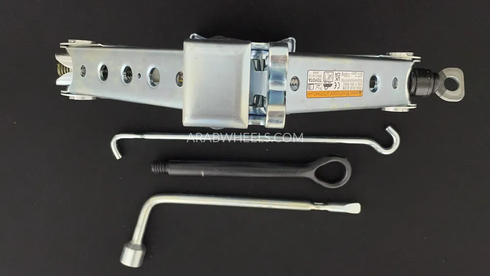 Toyota Rav4 2024 for Sale in Dubai Image-31