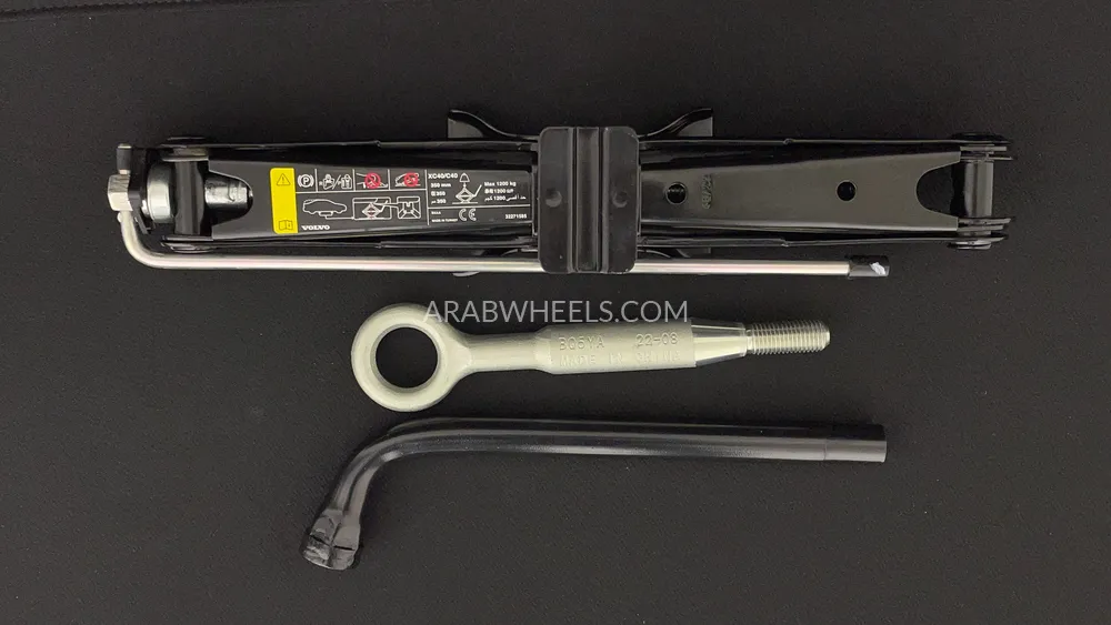 Volvo XC40 2023 for Sale in Dubai Image-34