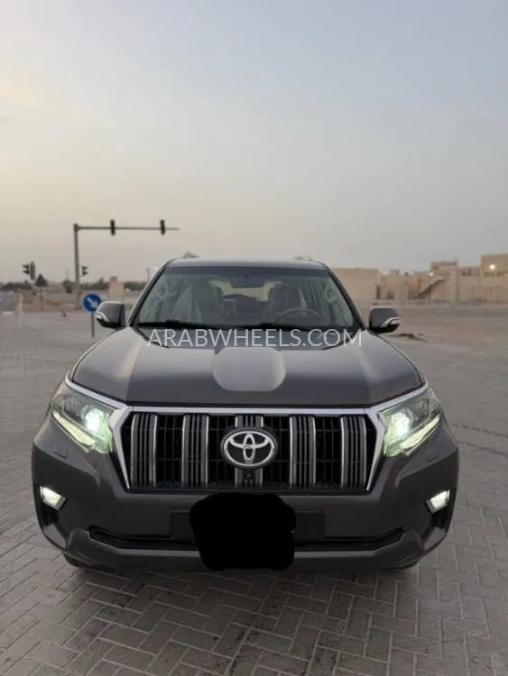 Toyota Land Cruiser Prado 2019 for Sale in Sharjah Image-2