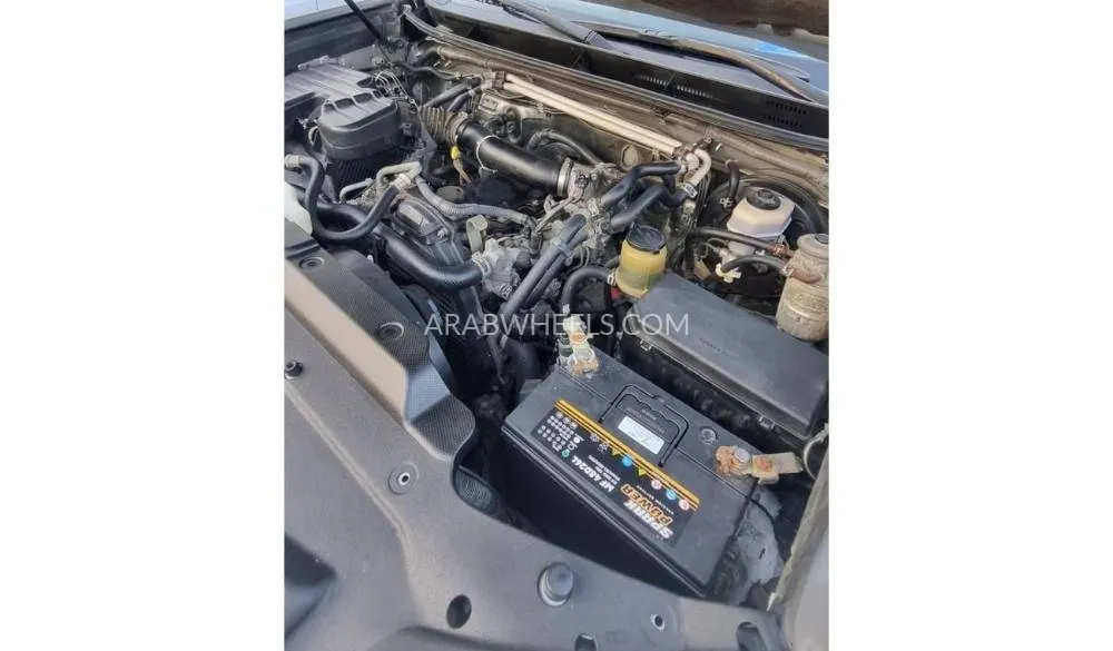 Toyota Land Cruiser Prado 2010 for Sale in Sharjah Image-9