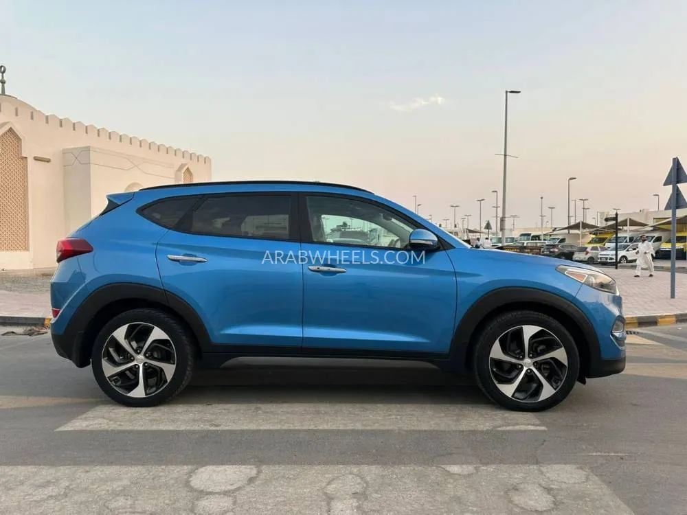Hyundai Tucson 2016 for Sale in Sharjah Image-6