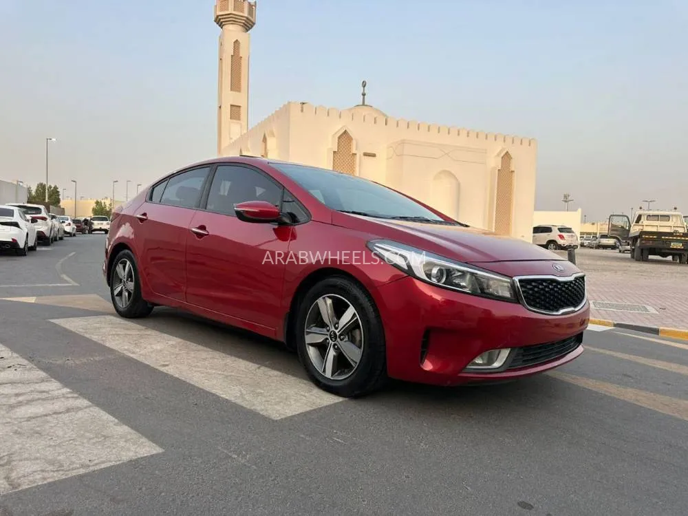 Kia Forte 2018 for Sale in Sharjah Image-7