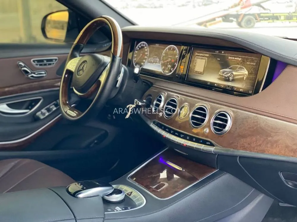 Mercedes Benz CLS Class 2015 for Sale in Sharjah Image-8