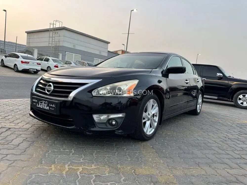 Nissan Altima 2015 for Sale in Sharjah Image-4