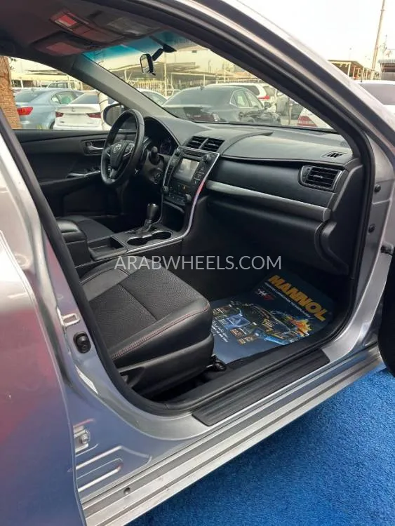 Toyota Camry 2016 for Sale in Ajman Image-6