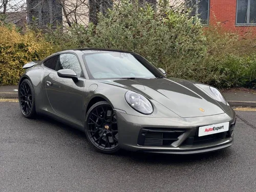 Porsche 911 Carrera GTS Cabriolet 2025