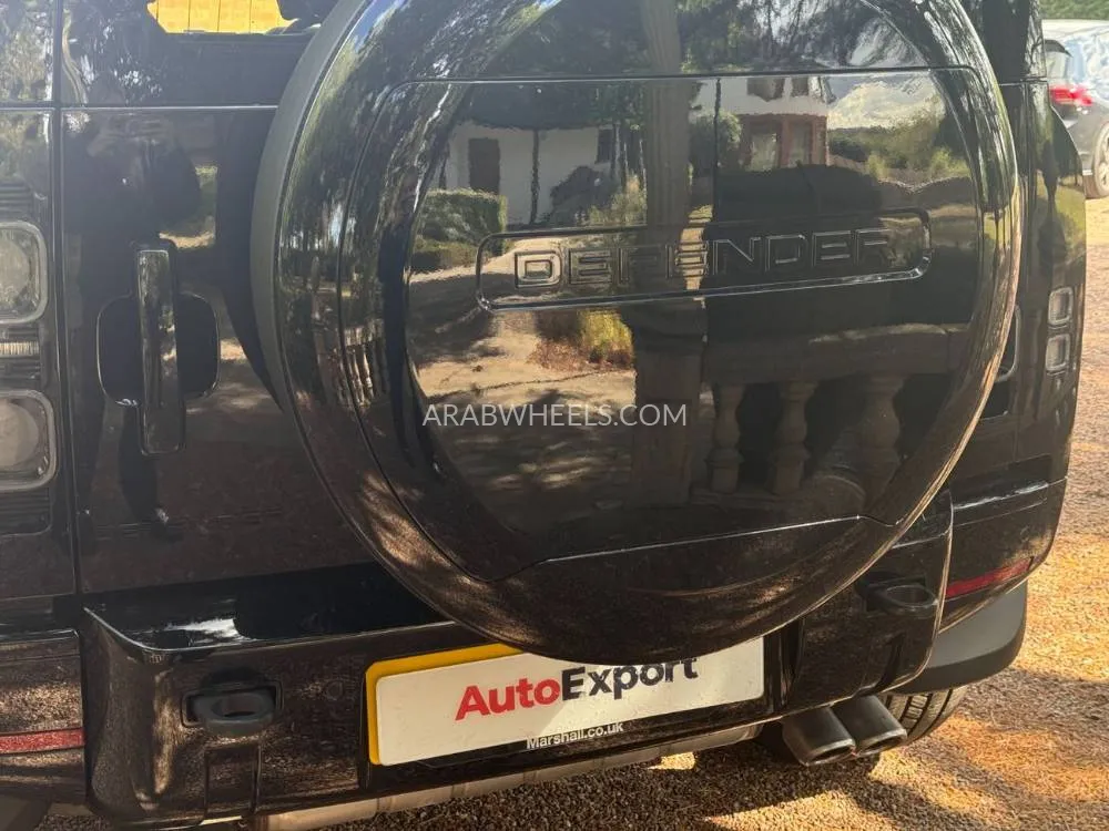 Land Rover Defender 2025 for Sale in Dubai Image-5
