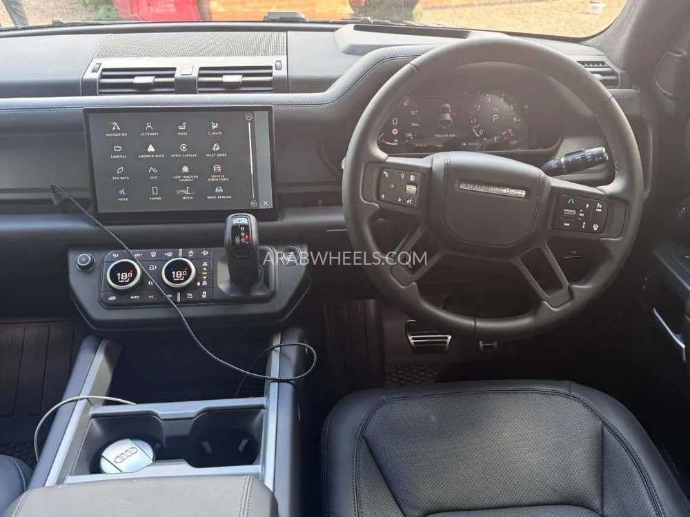 Land Rover Defender 2025 for Sale in Dubai Image-24