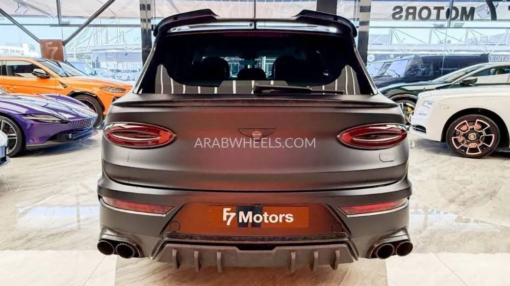 Bentley Bentayga 2022 for Sale in Dubai Image-25