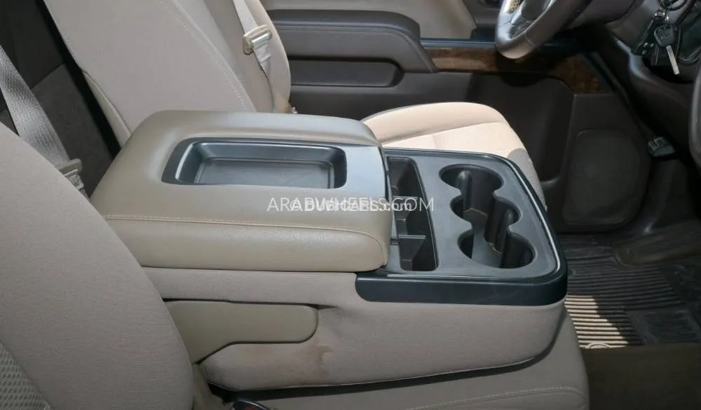 Chevrolet Silverado 2015 for Sale in Dubai Image-6