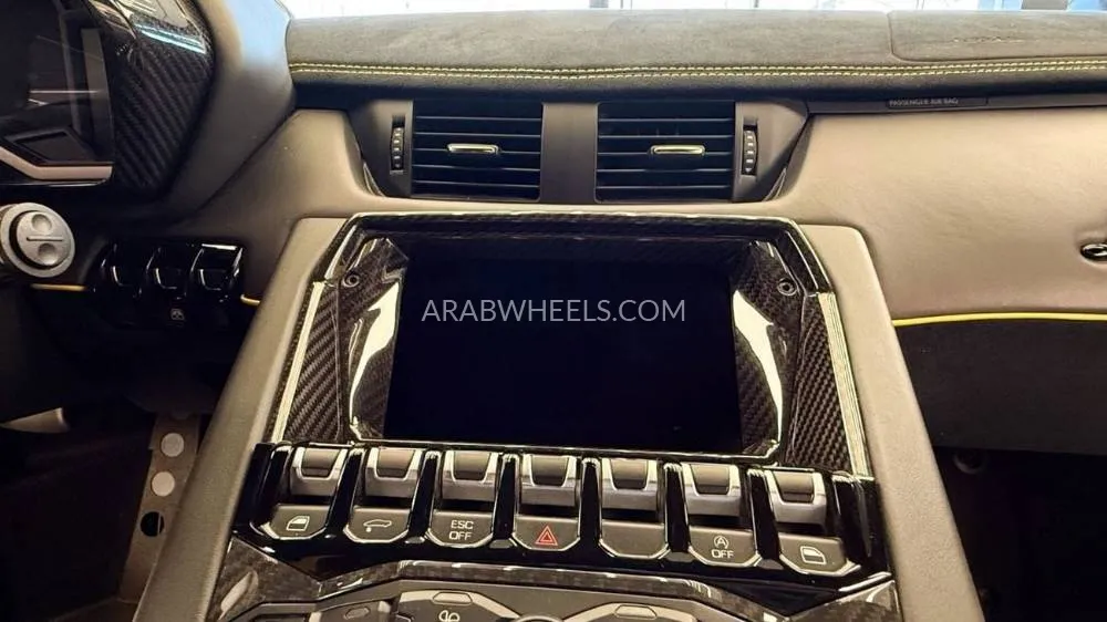 Lamborghini Aventador 2016 for Sale in Dubai Image-8