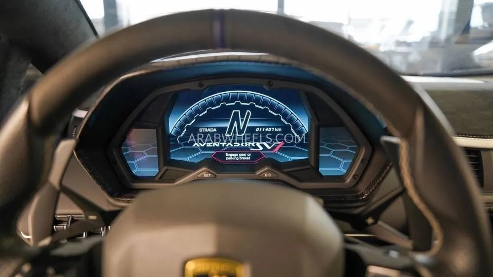 Lamborghini Aventador 2019 for Sale in Dubai Image-7