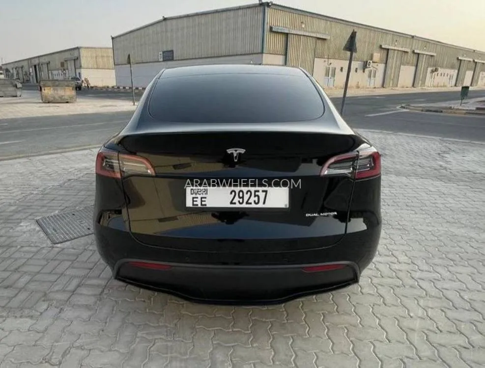 Tesla Model Y 2022 for Sale in Dubai Image-6