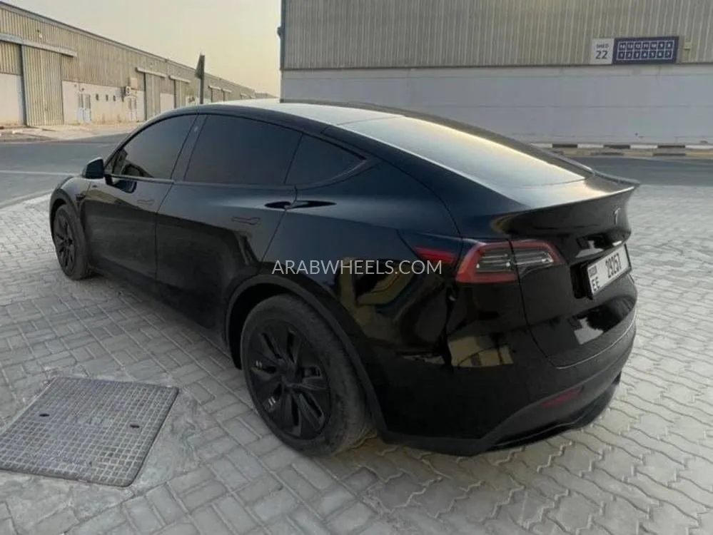 Tesla Model Y 2022 for Sale in Dubai Image-8