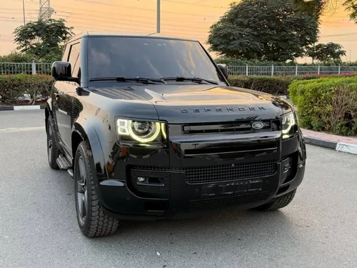 لاند روفر ديفندر 2023 for Sale