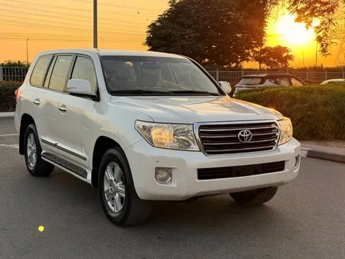 تويوتا لاند كروزر جي إكس آر سعة ٤.٦ لتر 2014 for Sale