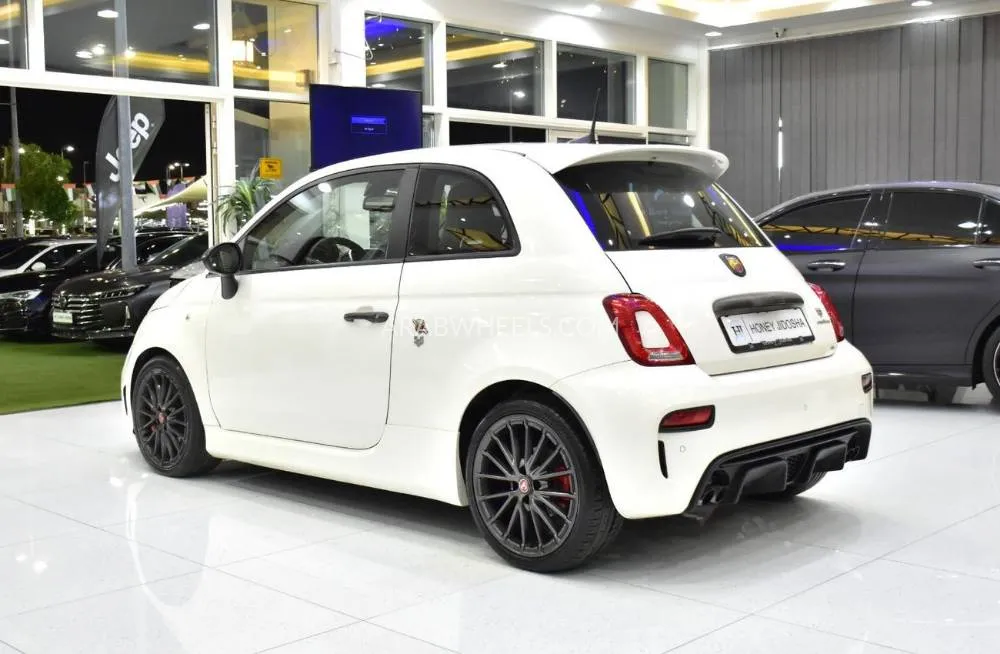 Abarth 595 2022 for Sale in Dubai Image-7