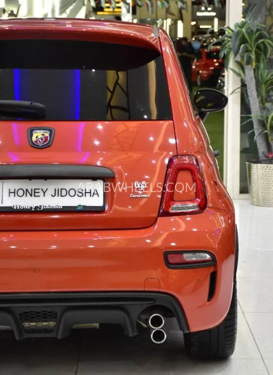 Abarth 695 2023 for Sale in Dubai Image-9